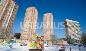 На Ленинском проспекте (Химки)